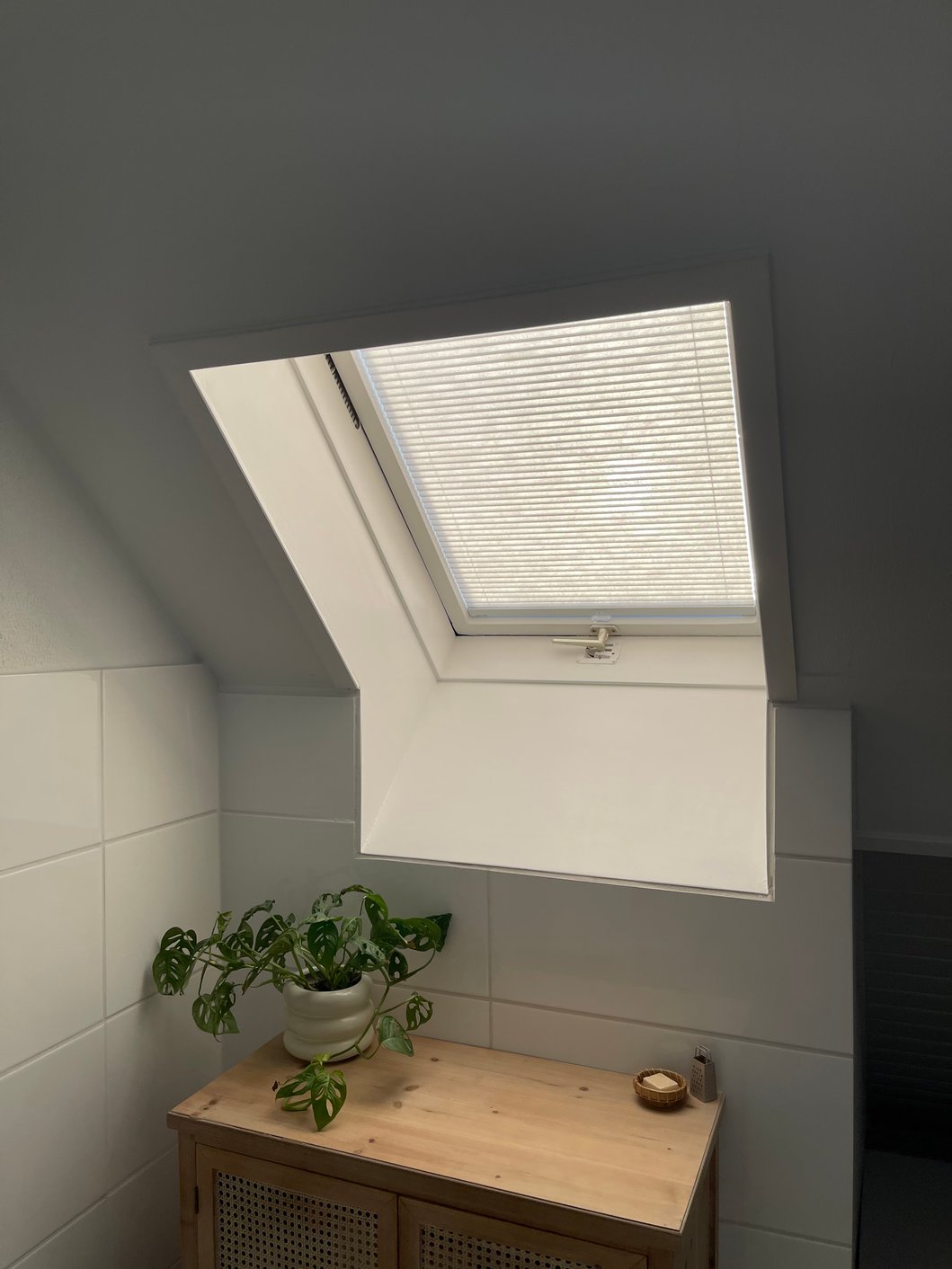 Lichtkoepel zonwering in containerwoning