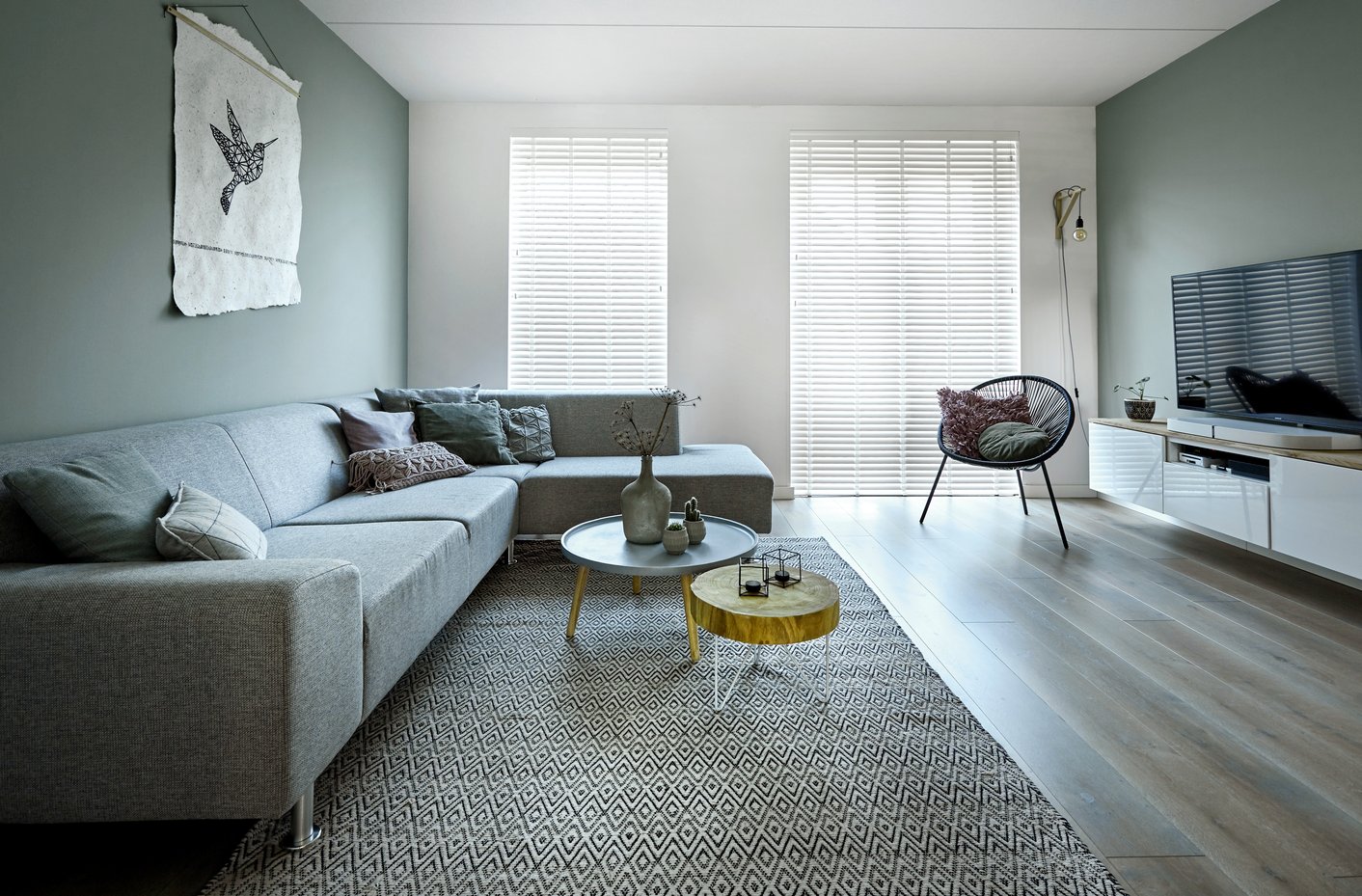 Moderne inrichting in woonkamer