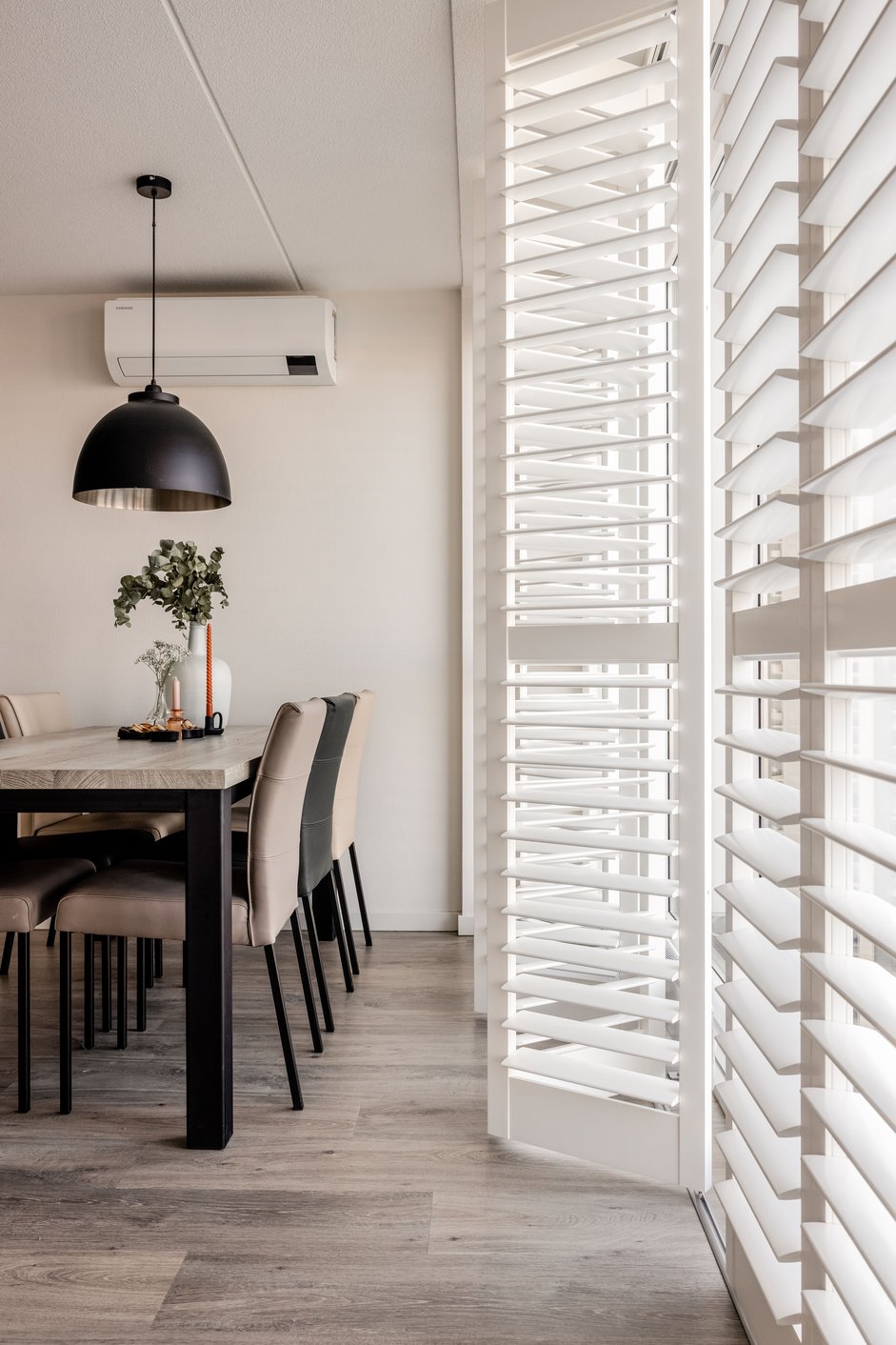 Vouwrail shutters eetkamer
