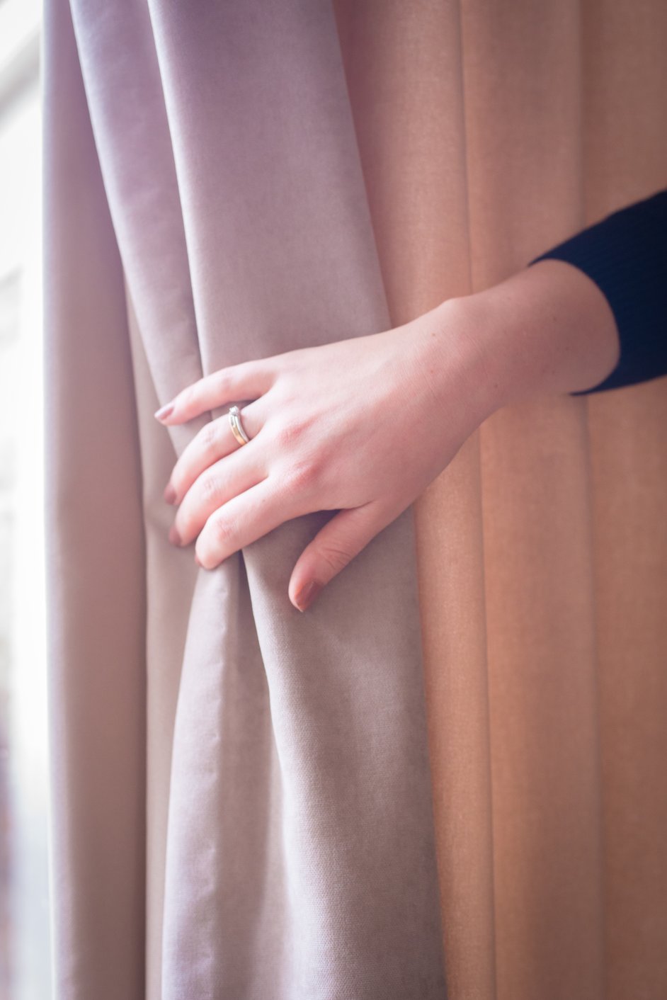 Beige velours gordijn stoffen