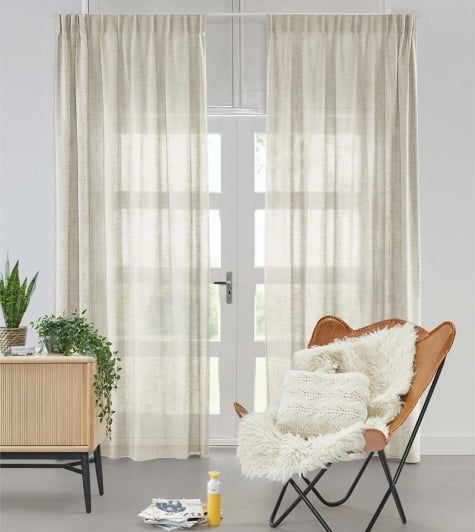 Vitrage gordijnen beige