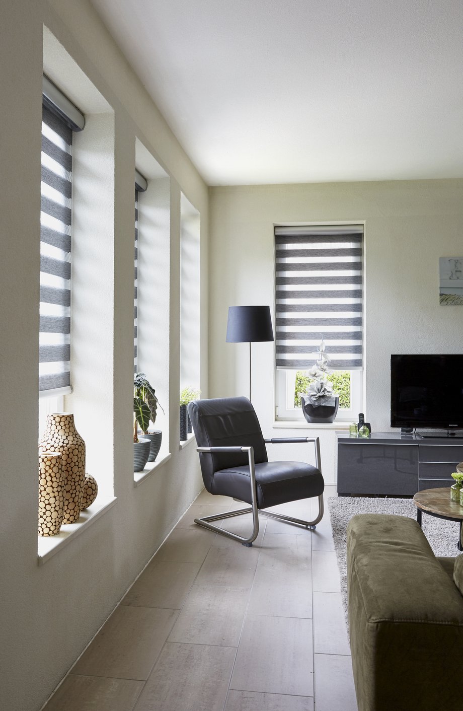Decosol duo rolgordijn lichtdoorlatend t.b.v. draaikiepraam antraciet (kleurnr. 4309