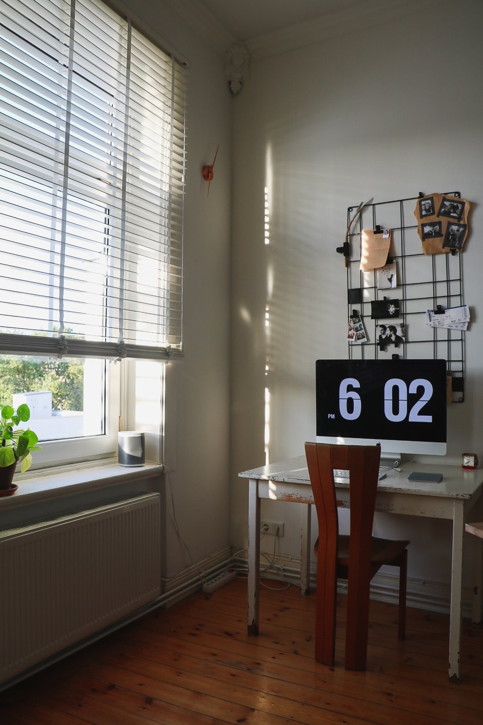 Vintage interieur met jaloezieën