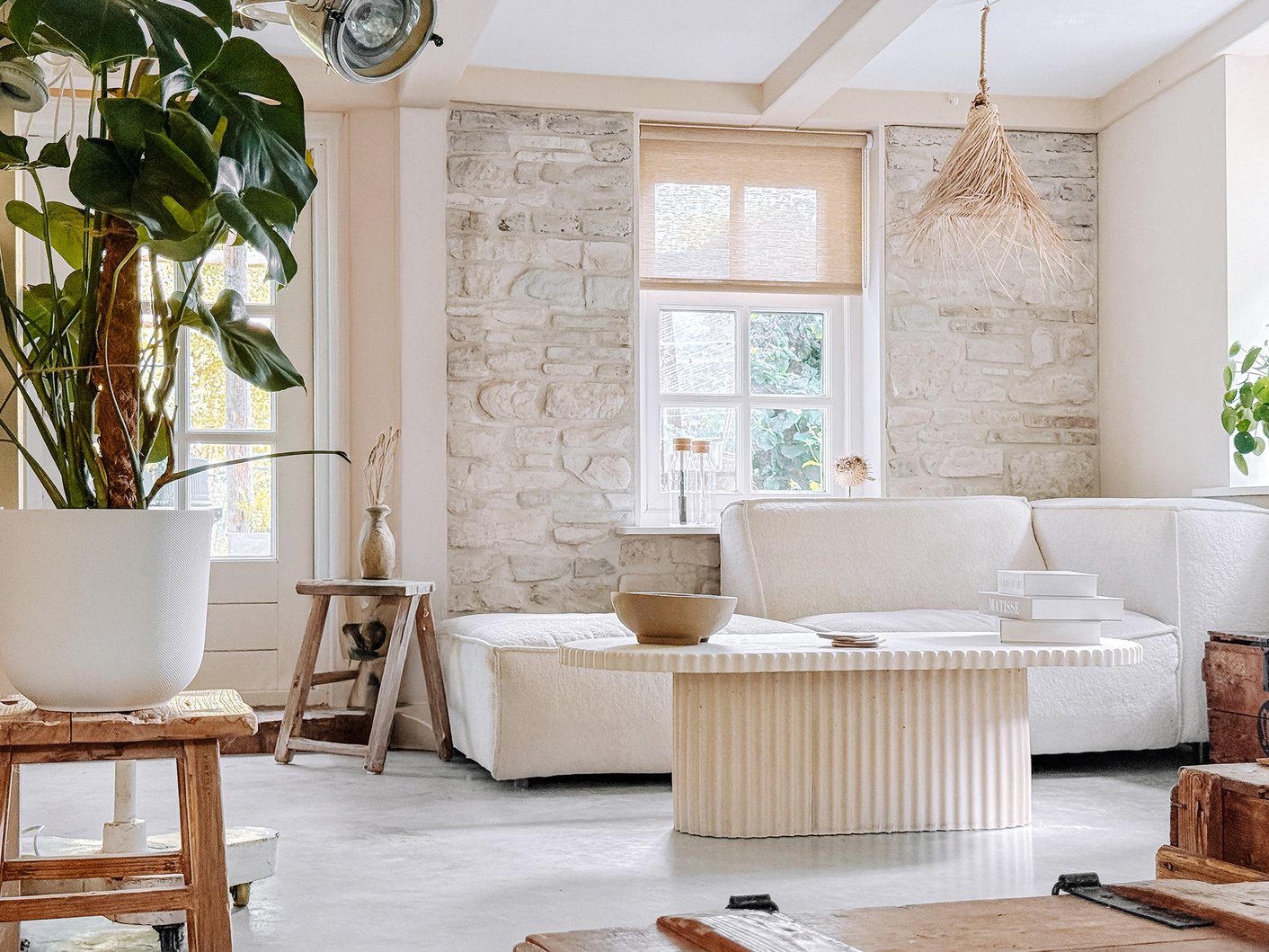 rolgordijn semi transparant woonkamer