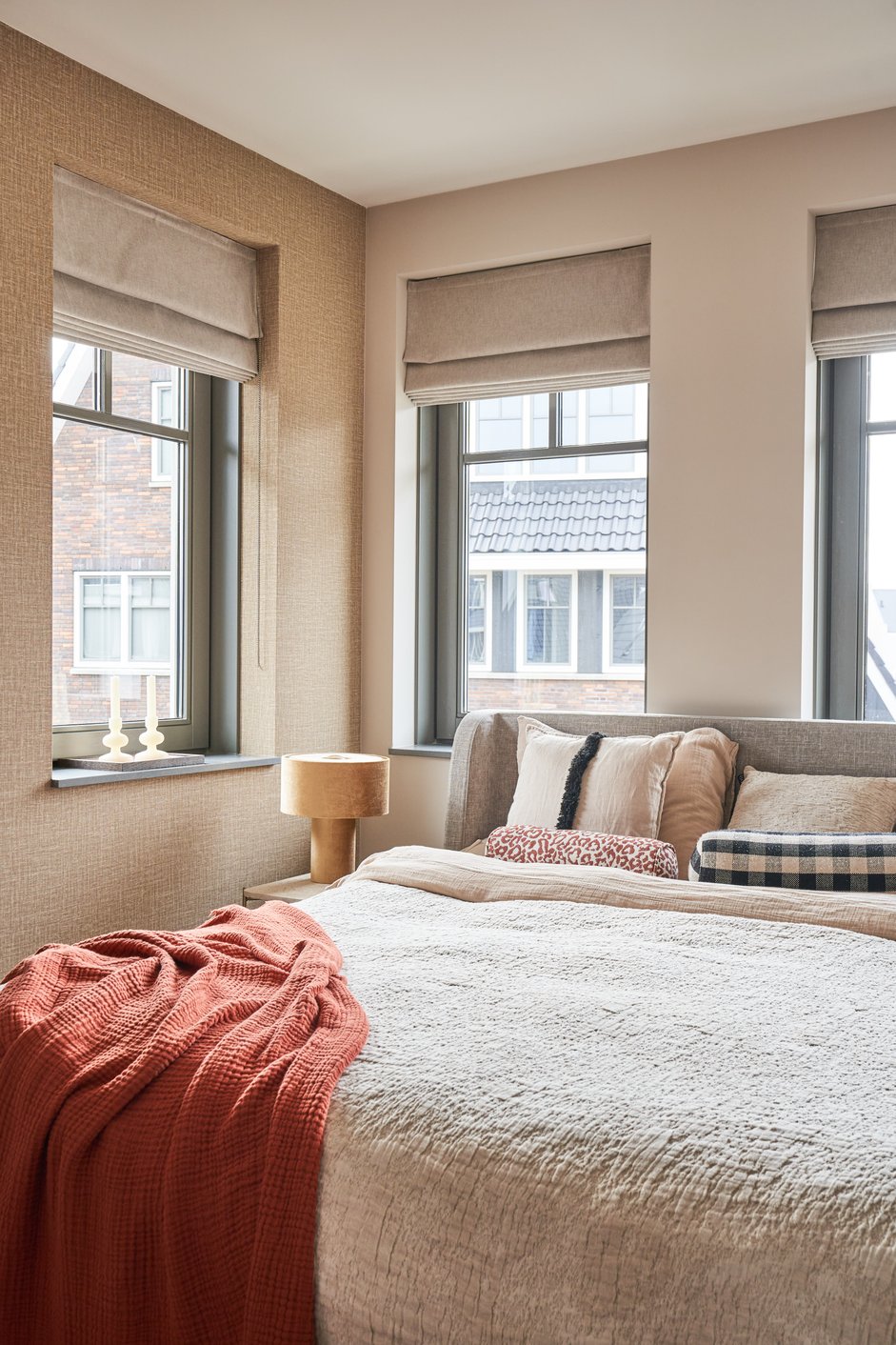 Vouwgordijnen in de slaapkamer