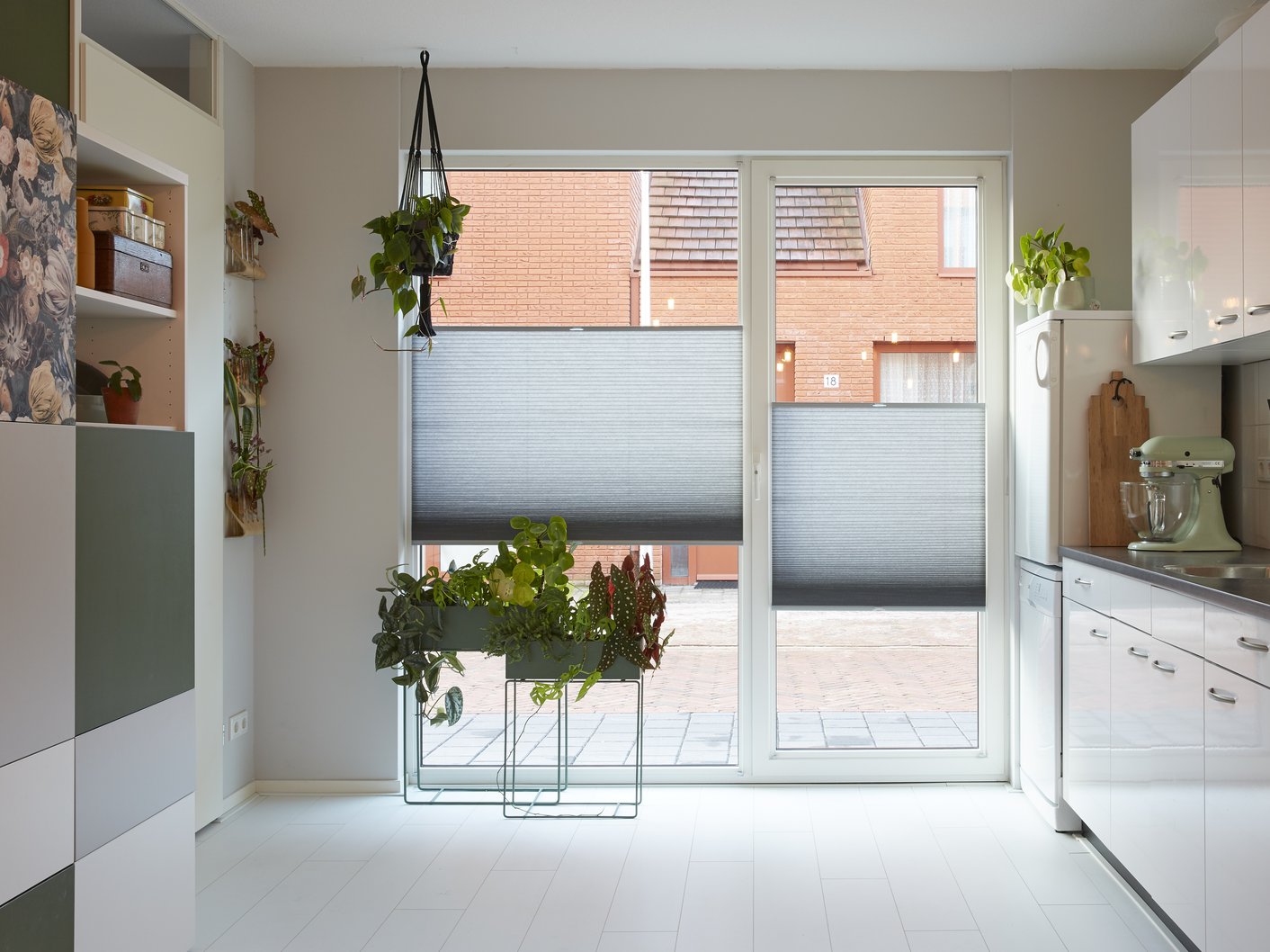 Keuken inrichten met raamdecoratie