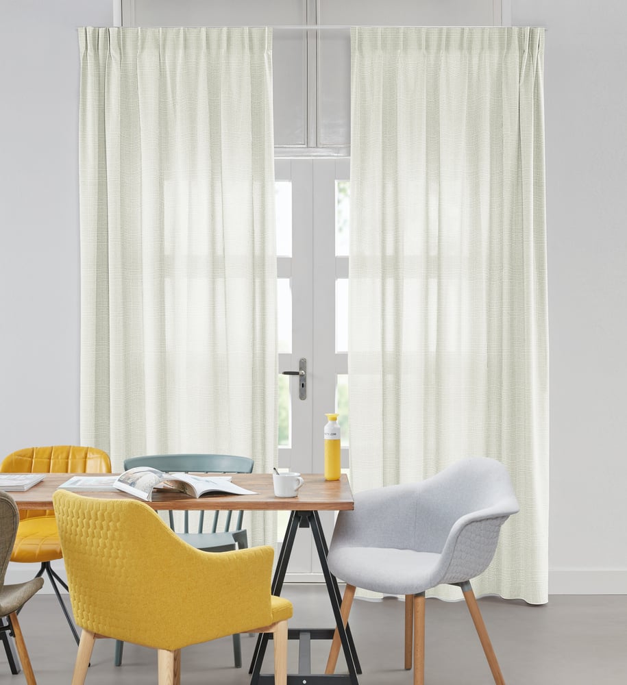 Semitransparent gardin - Maddison Day Kalk VMASDG31